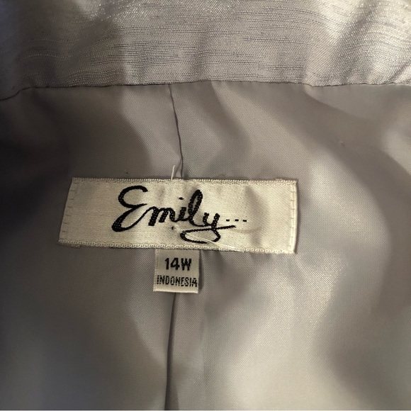 Womens Emily Silver Formal Suit - Picture 14 of 16